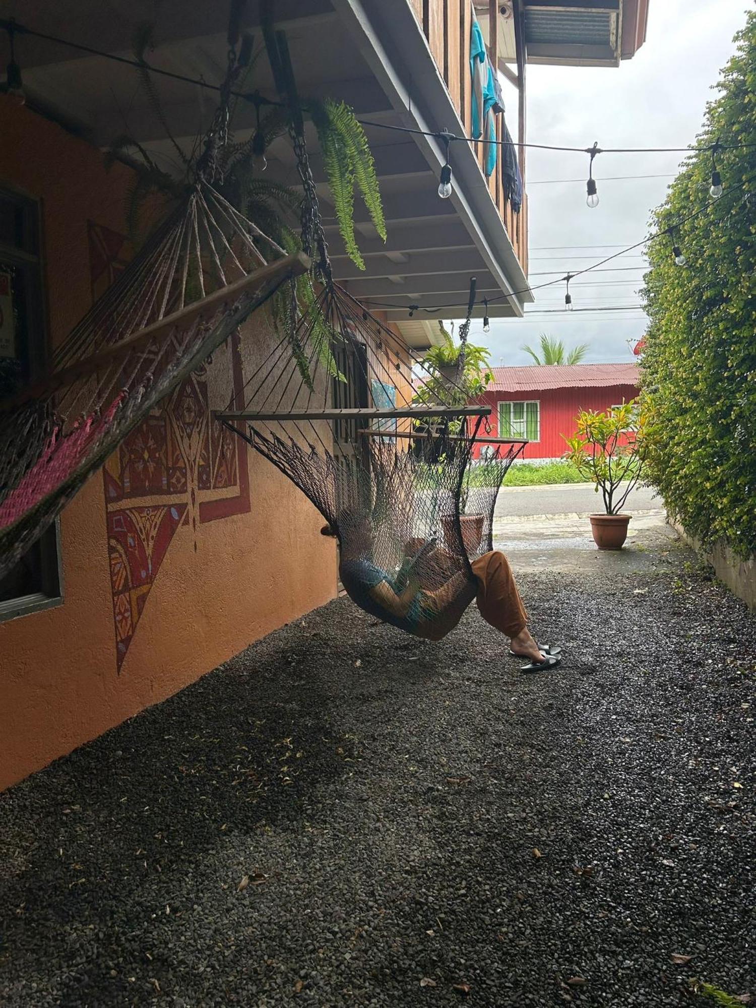 Alpha Arenal Hostel La Fortuna Zewnętrze zdjęcie